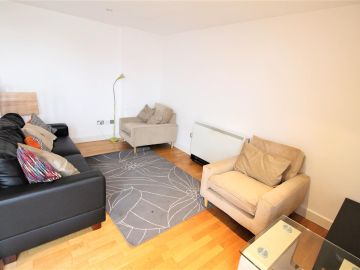 Ropewalk Court